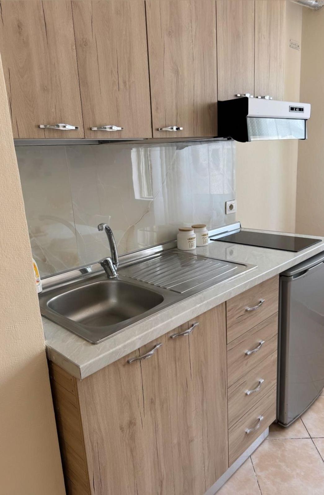 Sea & Gardenview Apartments Durres Bagian luar foto