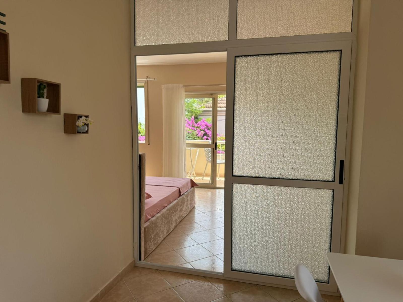 Sea & Gardenview Apartments Durres Bagian luar foto